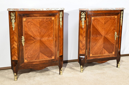 Pair of Corner Cabinets in Precious Wood, Louis XV/Louis XVI Transition Period – 2nd Part 18th Century