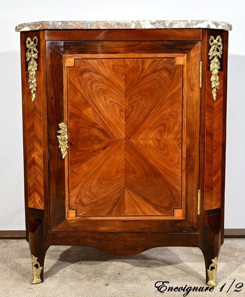 Pair of Corner Cabinets in Precious Wood, Louis XV/Louis XVI Transition Period – 2nd Part 18th Century