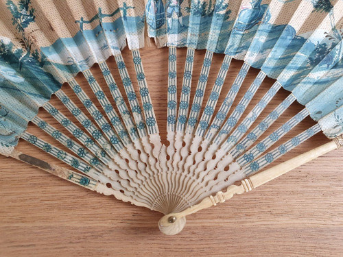 Fan, Wallpaper And Ivory, 18th Century.