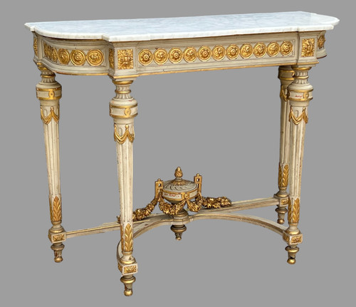 1/2 MOON CONSOLE IN LACQUERED AND GILT WOOD, NAPOLEON III PERIOD WITH A MARBLE TOP