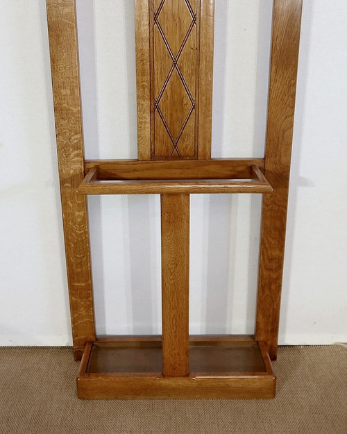 Small Solid Oak Cloakroom – 1940