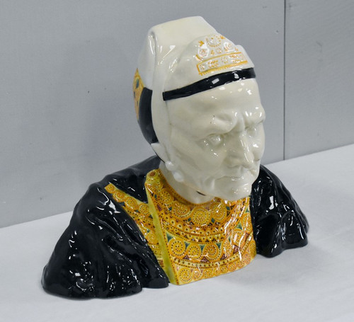 Earthenware bust of a Bigoudène, by H. Porson – 1920/1930