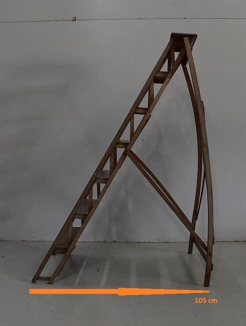 Beech Folding Trade Stepladder – 1940