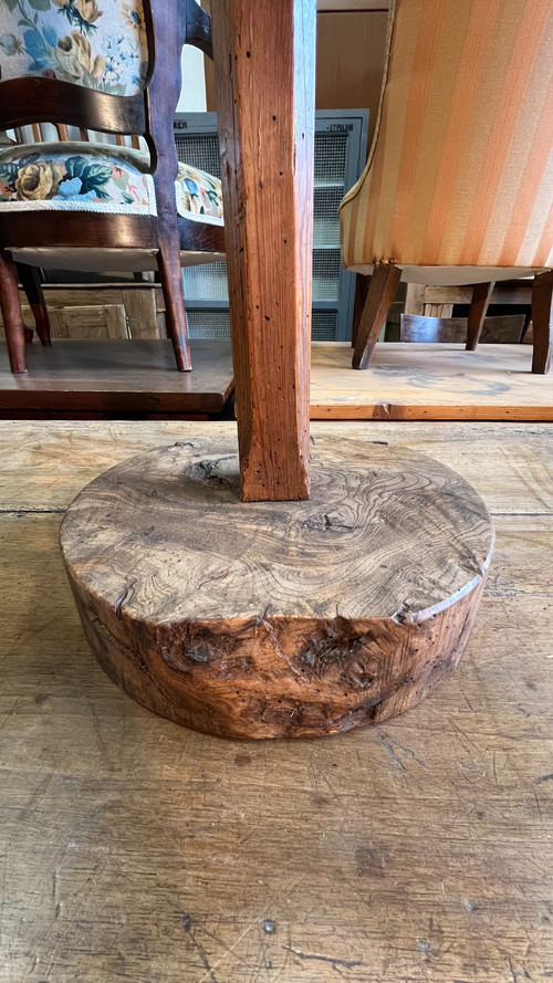 Spruce coffee table 1900