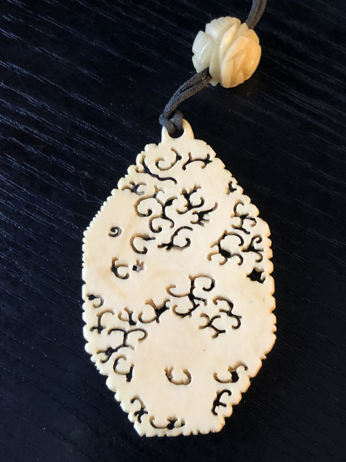 Chinese Dragon Pendant In Early 20th Century Ivory