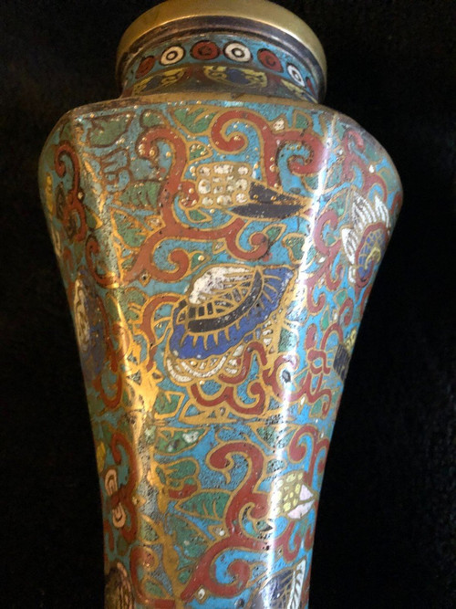 Paire De Vases En Bronze Cloisonné Japon XIXème Siècle