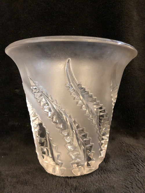 Vase Fougères Lalique France Circa 1940-50