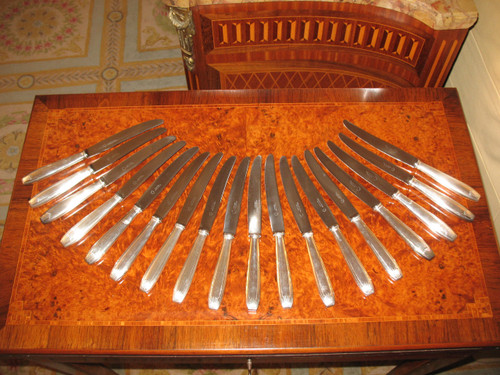 18 large Félix Frères silver-plated knives in Toulouse, Art Deco style