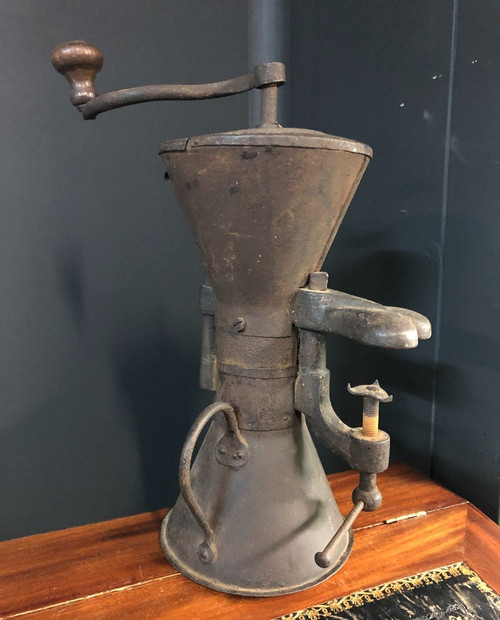 Important Louis XIV Coffee Mill Early 18th Century - Hourglass Model H: 37 cm