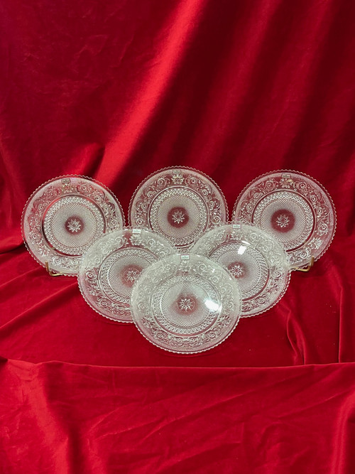 6 Baccarat crystal plates arabesque pattern