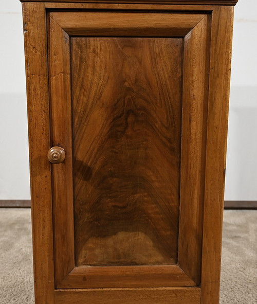 Small walnut bedside cabinet - Late 19th century