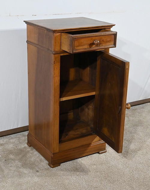 Small walnut bedside cabinet - Late 19th century