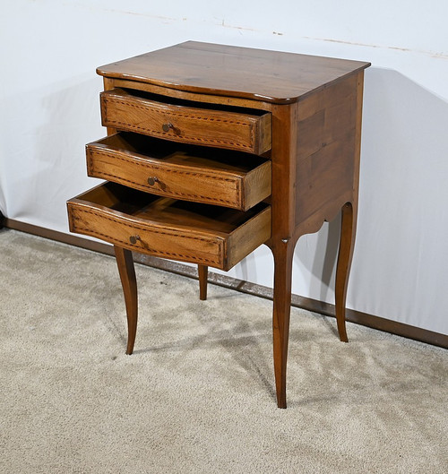 Petite Commode Chiffonnière en Noyer, style Louis XV – fin XIXe