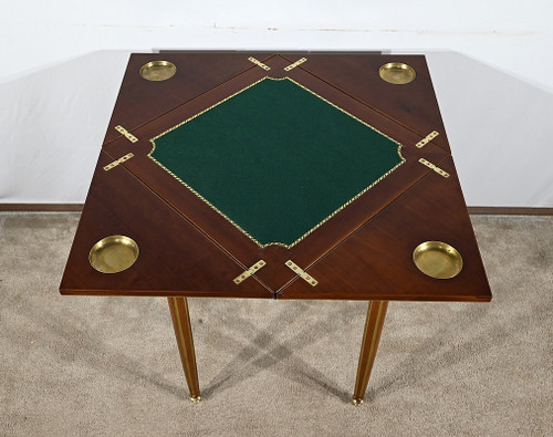 Table à Jeux dite Mouchoir en Acajou, style Louis XVI, époque Napoléon III – Milieu XIXe