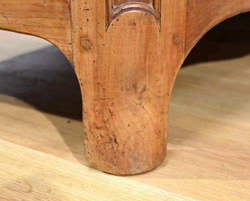 Solid cherrywood chest of drawers, Transition Louis XIV / Regency period - Early 18th century