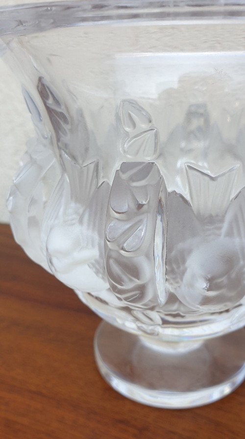 Lalique France, Dampierre Vase, 20th Century