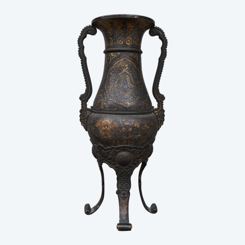 Damascene vase in the Zuloaga taste, France 19th century