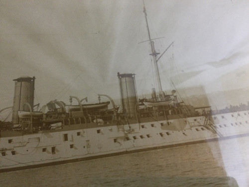 Photo of the cruiser D'Entrcasteaux