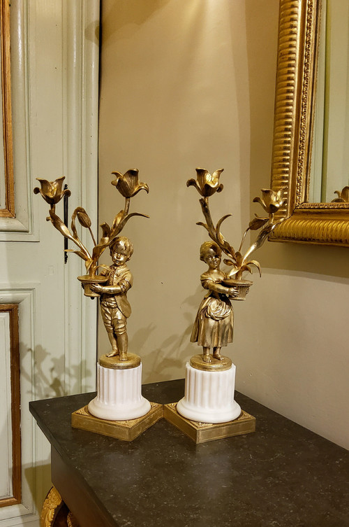 Pair of "Enfants Jardiniers" gilded bronze and marble Candelabras Late Louis XVI period