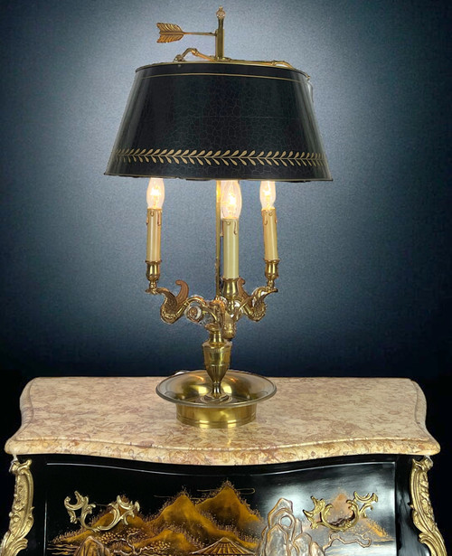 ANTIQUE ORMOLU HOT-WATER BOTTLE LAMP DECORATED WITH SWANS / TIN LAMPSHADE