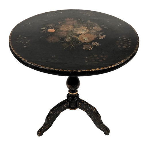 Napoleon III rocking pedestal table, burgundy blackened wood