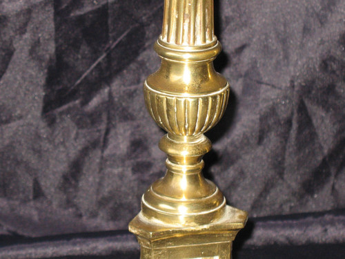 Pair of candlesticks mounted as bronze lamps from the early 20th century