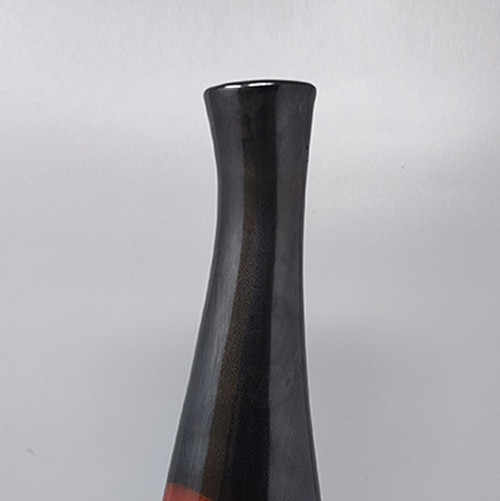 1970 Magnifique grand vase rouge par Marei Ceramic. Fabriqué en Allemagne