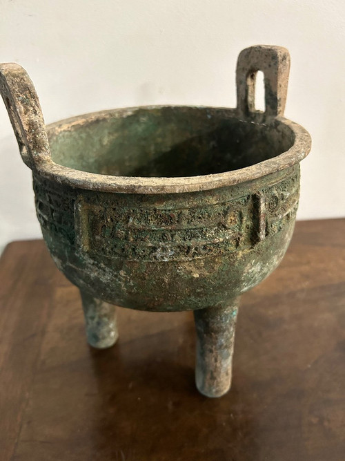 Vase Tripode Brule Parfum En Bronze à Patine Verte Et Terreuse - Chine Archaïque