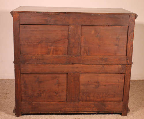 Jacobean Period Chest Of Drawers In Oak From The 17th Century