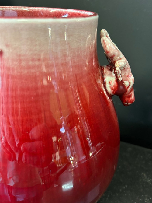 Vaso in porcellana rosso sangue XX secolo