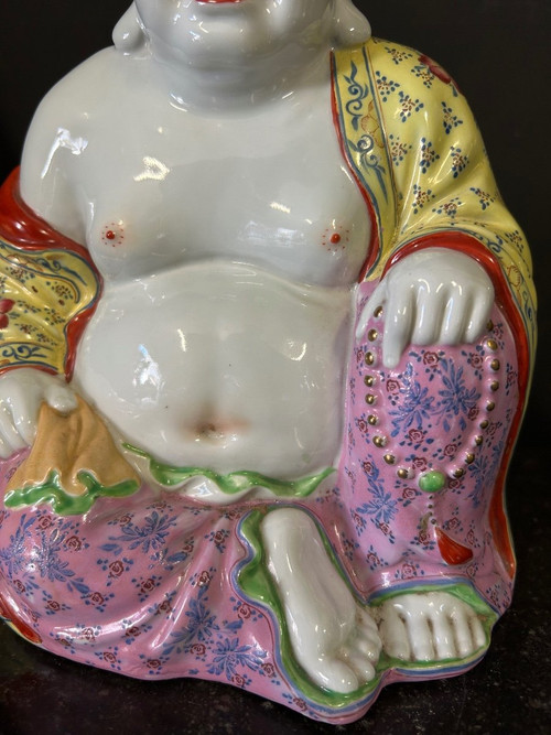 Buddha - Budai - Putai Rieur Porcellana smaltata in policromia Cina Inizio XX secolo