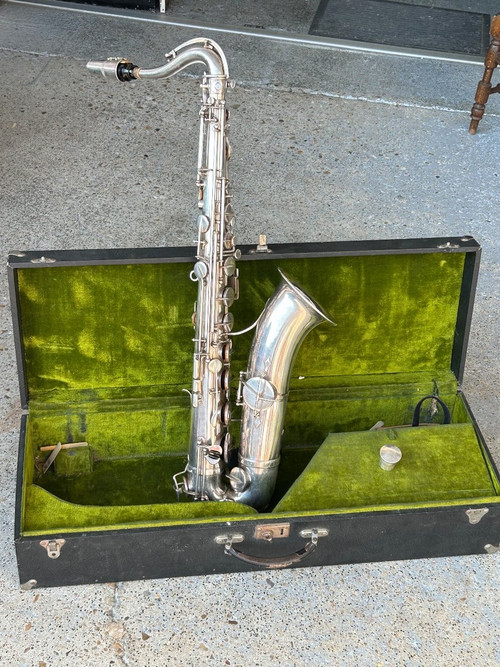 Saxophone - Saxo En Métal Argenté De Marque Couesnon & Cie Vers 1930