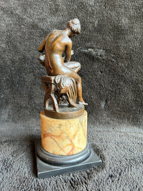 Ferdinand Seeboeck (1864-1953) Bronze Venus Grooming Love