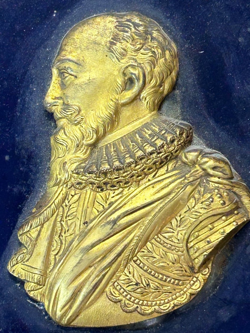 Coppia di ritratti in medaglione - Profili in bronzo dorato Enrico IV e Sully Periodo del XVIII secolo