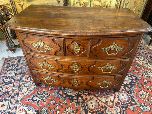 PARISIAN REGENCY COMMODE - 18th century