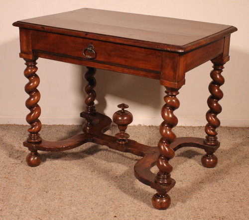 Louis XIII Table In Walnut -17th Century