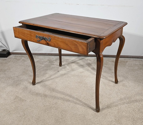 Cabaret table in cherry and oak, Louis XV - 18th century