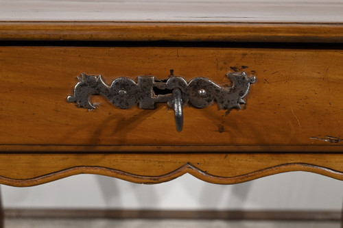 Cabaret table in cherry and oak, Louis XV - 18th century