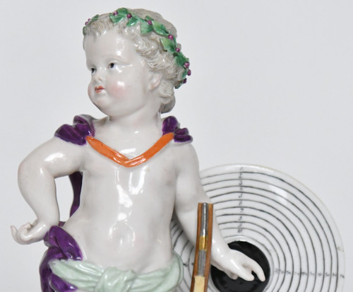 Statuette en porcelaine de Meissen représentant un Putti chasseur, Modèle G54