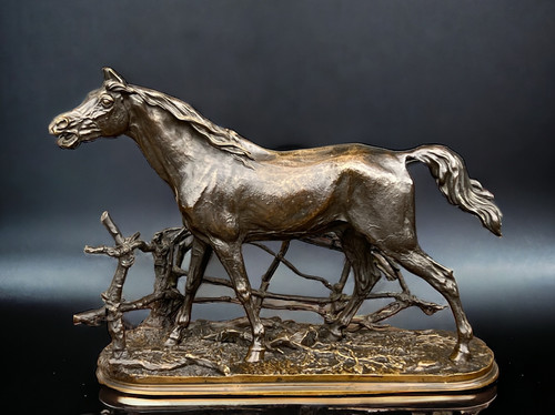 PIERRE JULES MÊNE BRONZE SCULPTURE "CHEVAL A LA BARRIERE DJINN ÉTALON BARBE