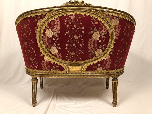 Louis XVI style living room set in gilded wood. Basket sofa and pair of armchairs