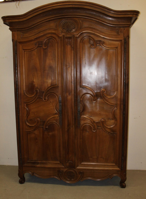 Armoire Charolaise En Noyer Début XIX