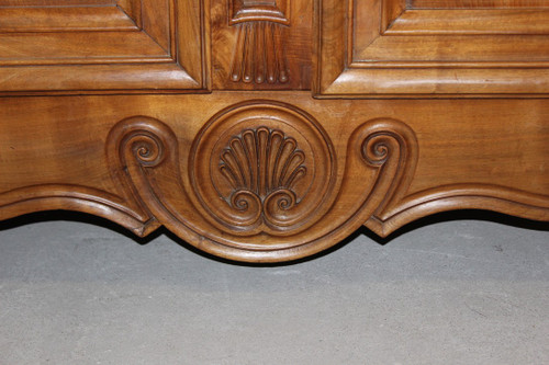 Armoire Charolaise En Noyer Début XIX