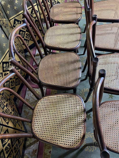 Suite Of 8 Thonet 56 Bistro Chairs