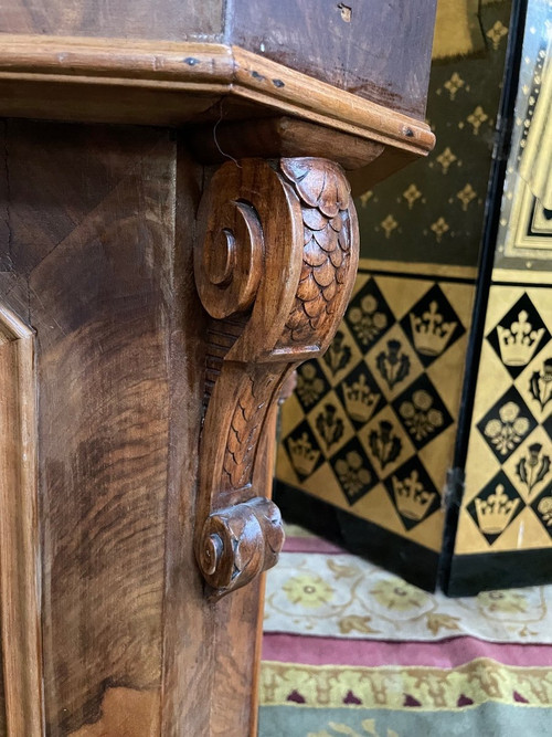 Oak and walnut store counter