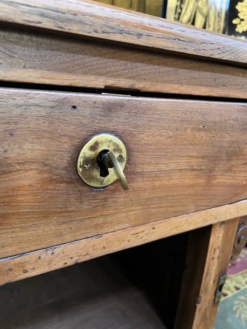 Oak and walnut store counter