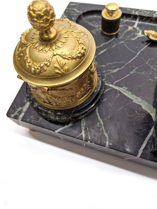 Large Inkwell Decorated By Laurent De Medici By Michelangelo Gilt Bronze And Green Marble