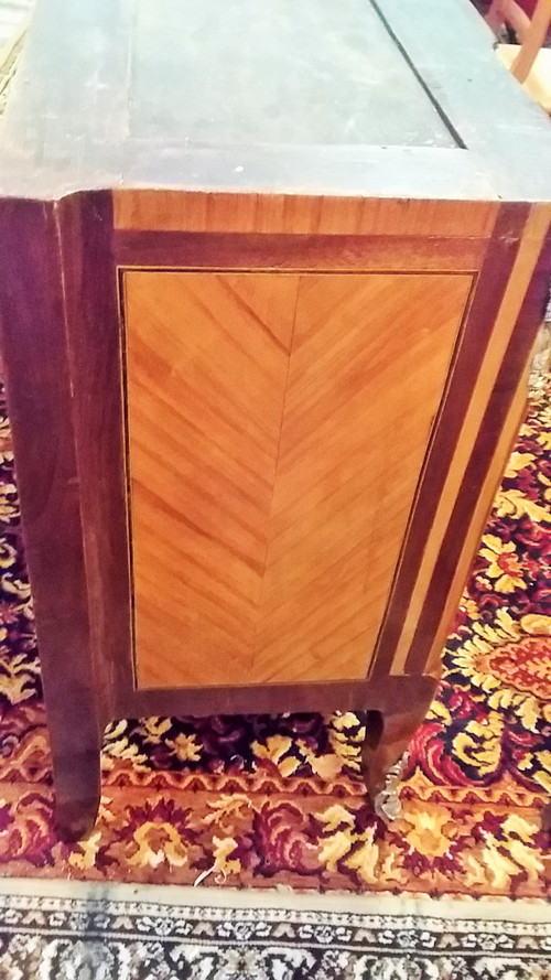 Transition Style Commode In Marquetry Mid 19th Century