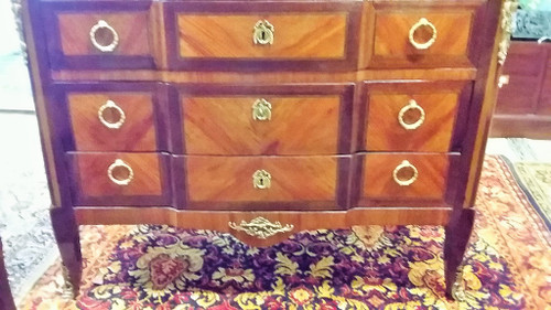 Transition Style Commode In Marquetry Mid 19th Century