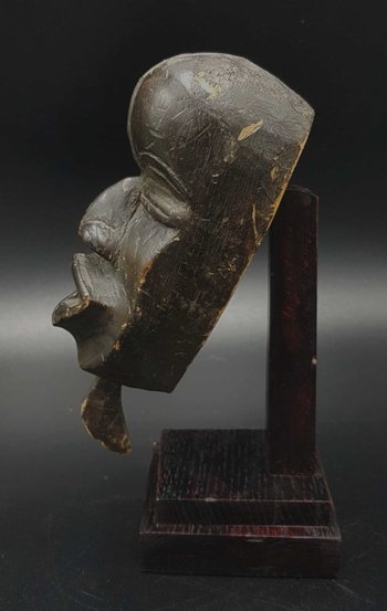 Dan Passport Mask - Wobe --- Liberia